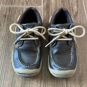 Boys shoes size 11 by SPERRY